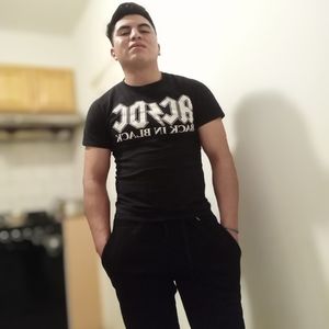 Meet your Posher, Christopher